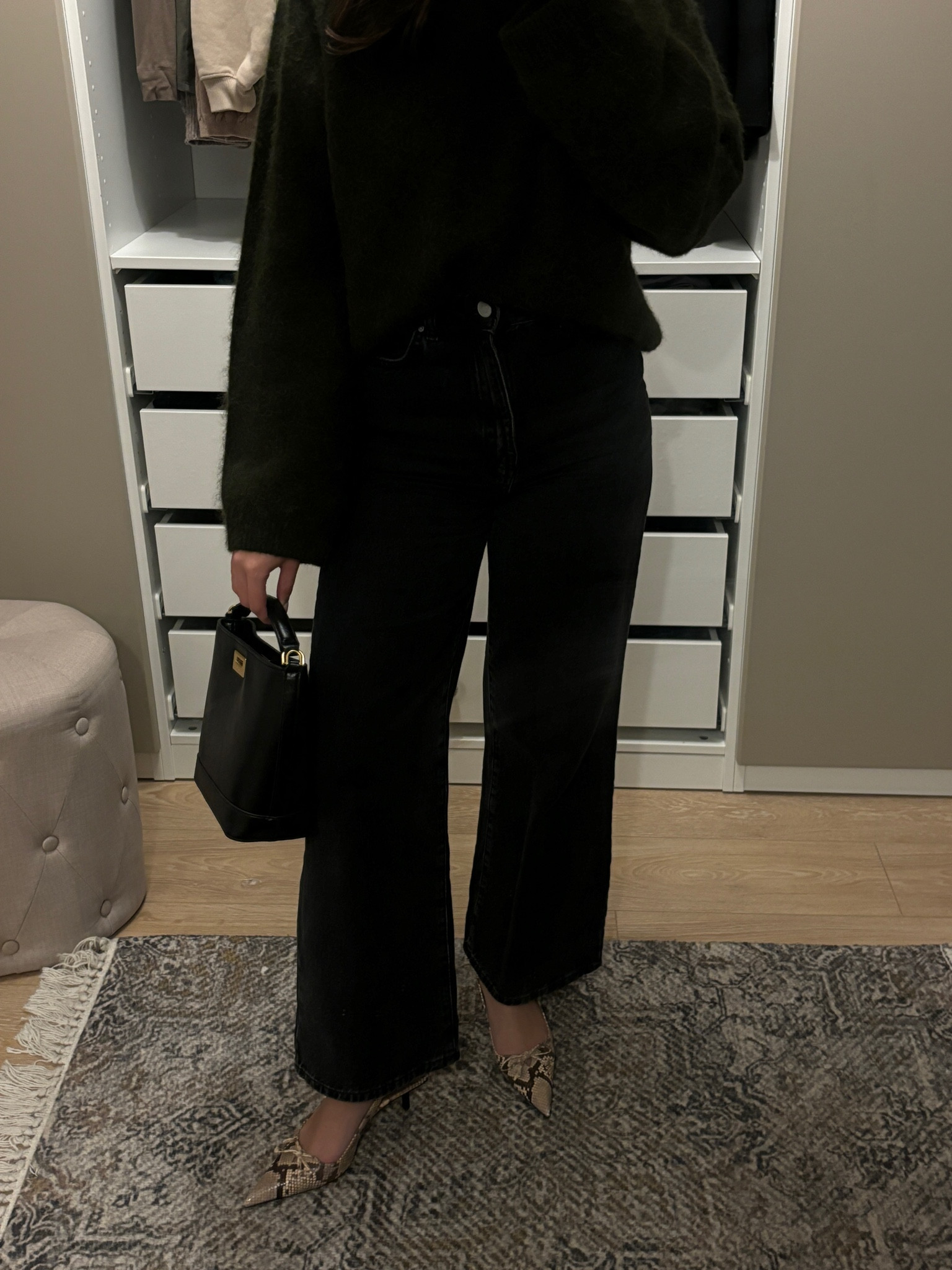 dinner outfit, evening outfit, alpaca jumper, petite wide leg jeans, green jumper, wool jumper, new look, mango bag, shopper bag, mini handbag, snake print heels, kitten heels, pointed heeled 

#LTKeurope #LTKfindsunder50 #LTKSeasonal