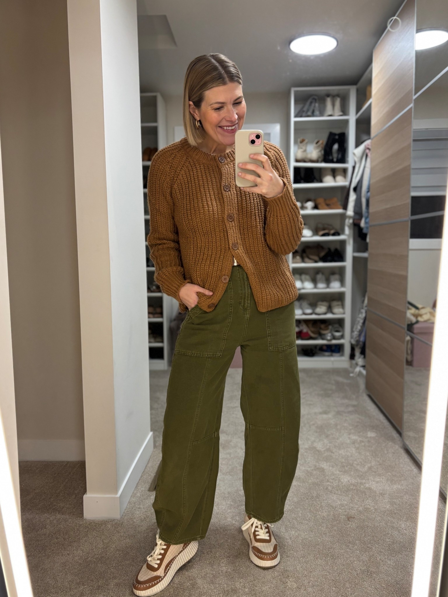 Love the color combo of this sweater & this barrel pants! An easy way to switch it up from just jeans & a sweater 

#LTKSeasonal #LTKgrwm #LTKootd