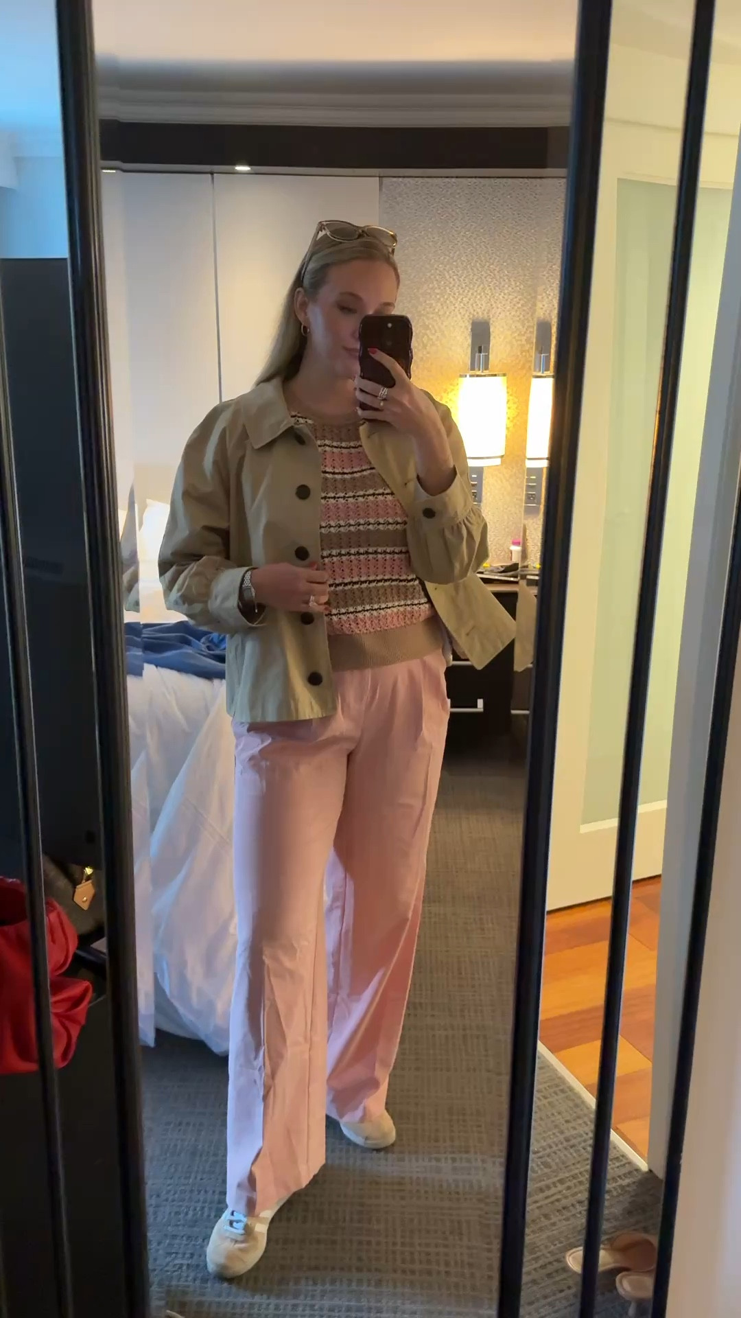 Easy casual outfit idea (that’s so comfortable). These pants have so much movement in them & aren’t as structured as normal trousers. Perfect for spring! 

#LTKgrwm #LTKMidsize #LTKootd