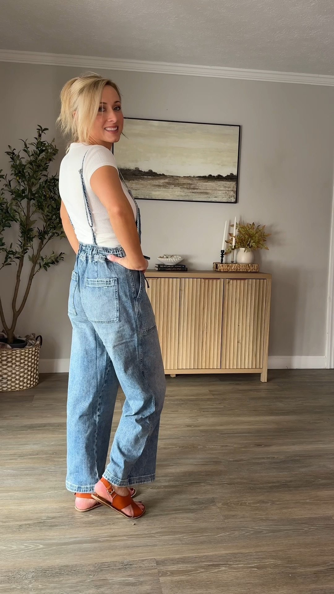 American Eagle try on haul
I think I found the perfect jumpsuits 🤍
✨Saved in my LTK & Shop My
Link in Bl0! #americaneaglehaul #americaneagle #jumpsuits #tryonhaul #fyp @American Eagle @aerie 

#LTKOver40 #LTKmomlife #LTKootd