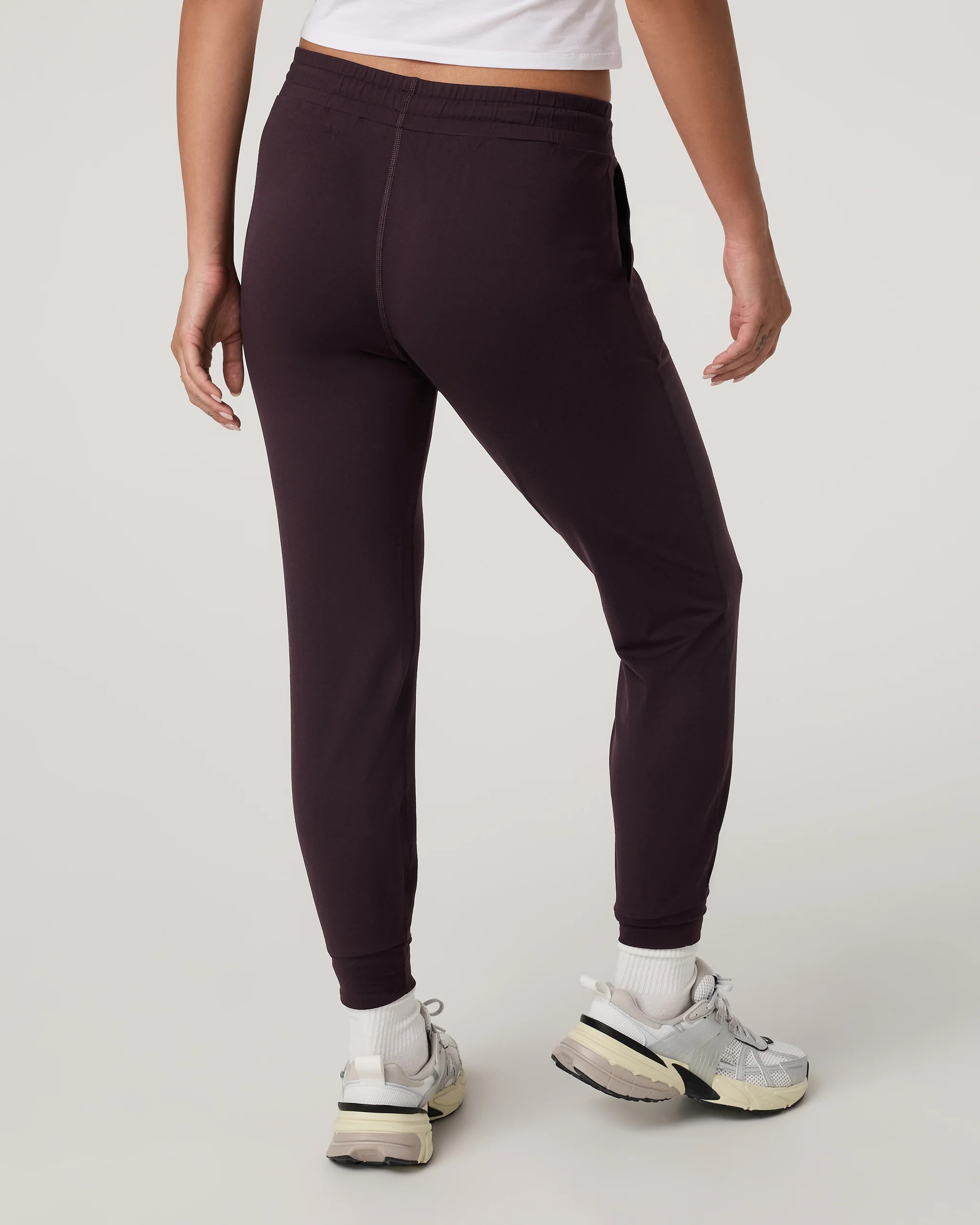 Performance Jogger | Vuori Clothing (US & Canada)