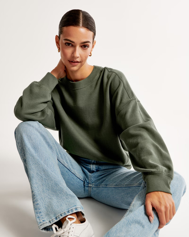 Women's Essential Sunday Crew | Women's Tops | Abercrombie.com | Abercrombie & Fitch (US)