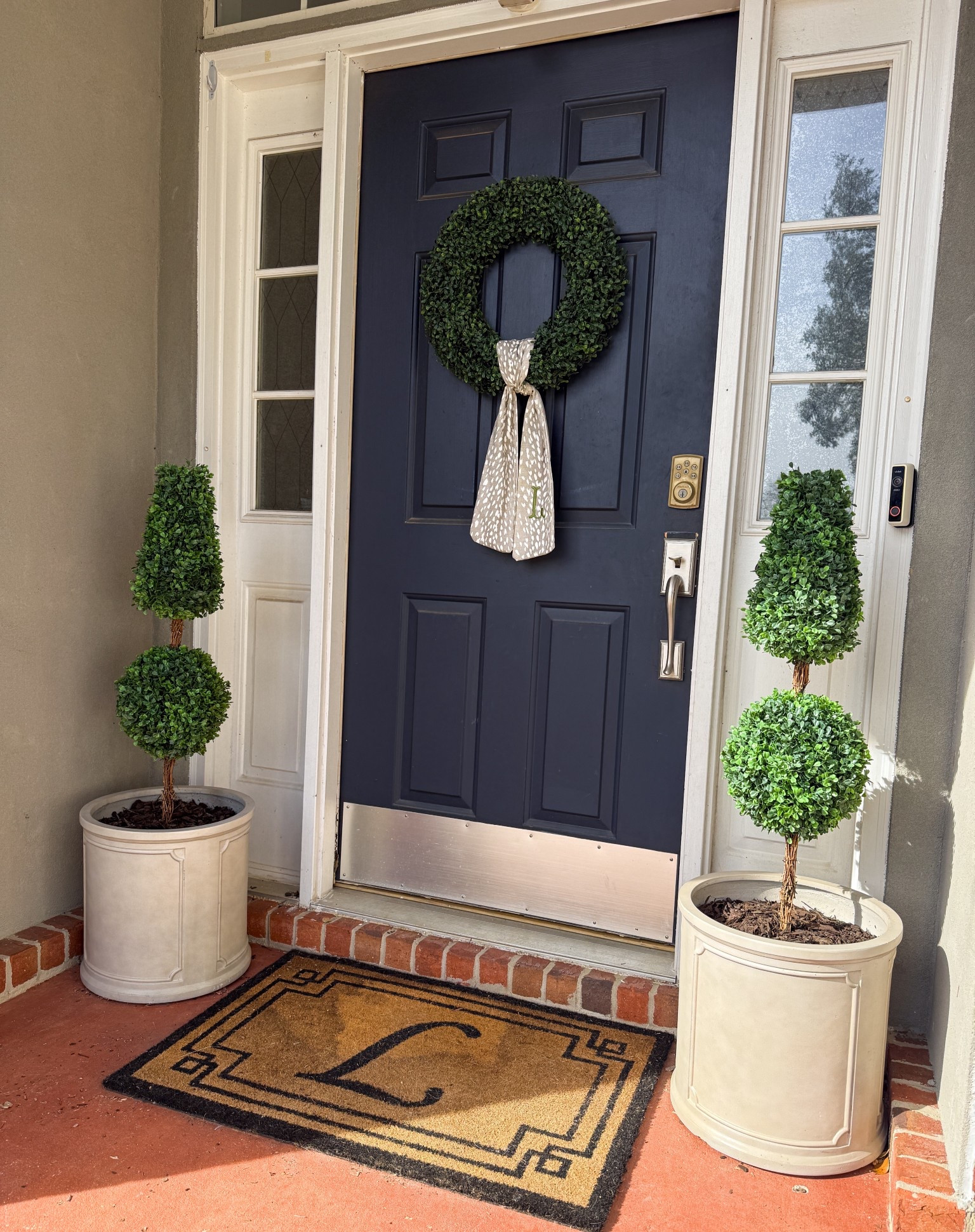 A fresh front porch for the new year with a few favorite pieces from Wayfair🏡💚

@wayfair #ad #WayfairPartner #Wayfair #NewYearNewYou Topiary, Wreath, Grandmillennial Home