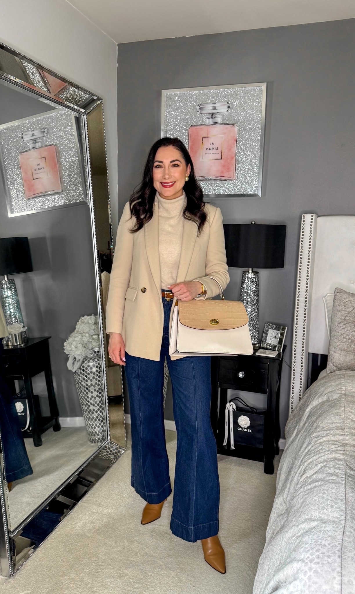 Smart casual outfit 🤍

Tan blazer 
Tan cashmere turtleneck 
Dark wash wide leg jeans 
Tan ankle boots 

Work wear 
Office outfit
Work outfit 


#LTKSeasonal #LTKWorkwear