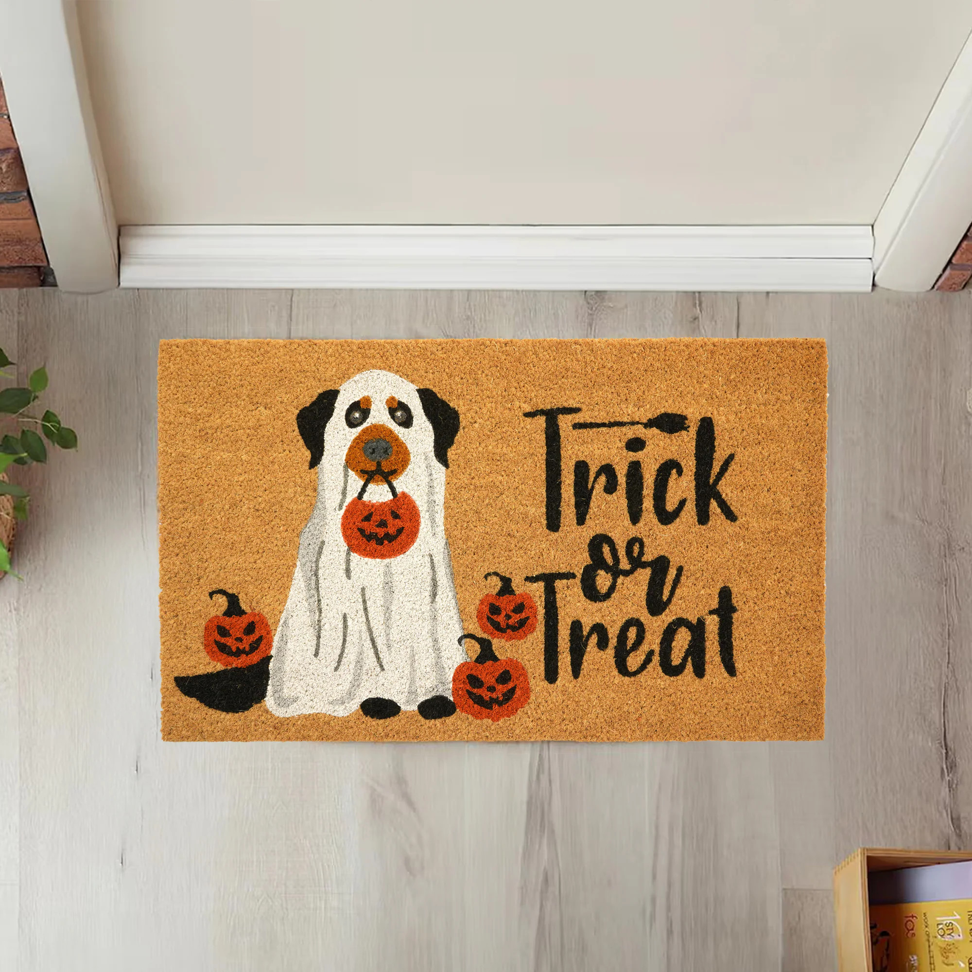 Haunted Living 18-in x 30-in Natural Coir Non-Slip Grip Indoor or outdoor Door Mat one_size | WG-Q326-DOG | Lowe's