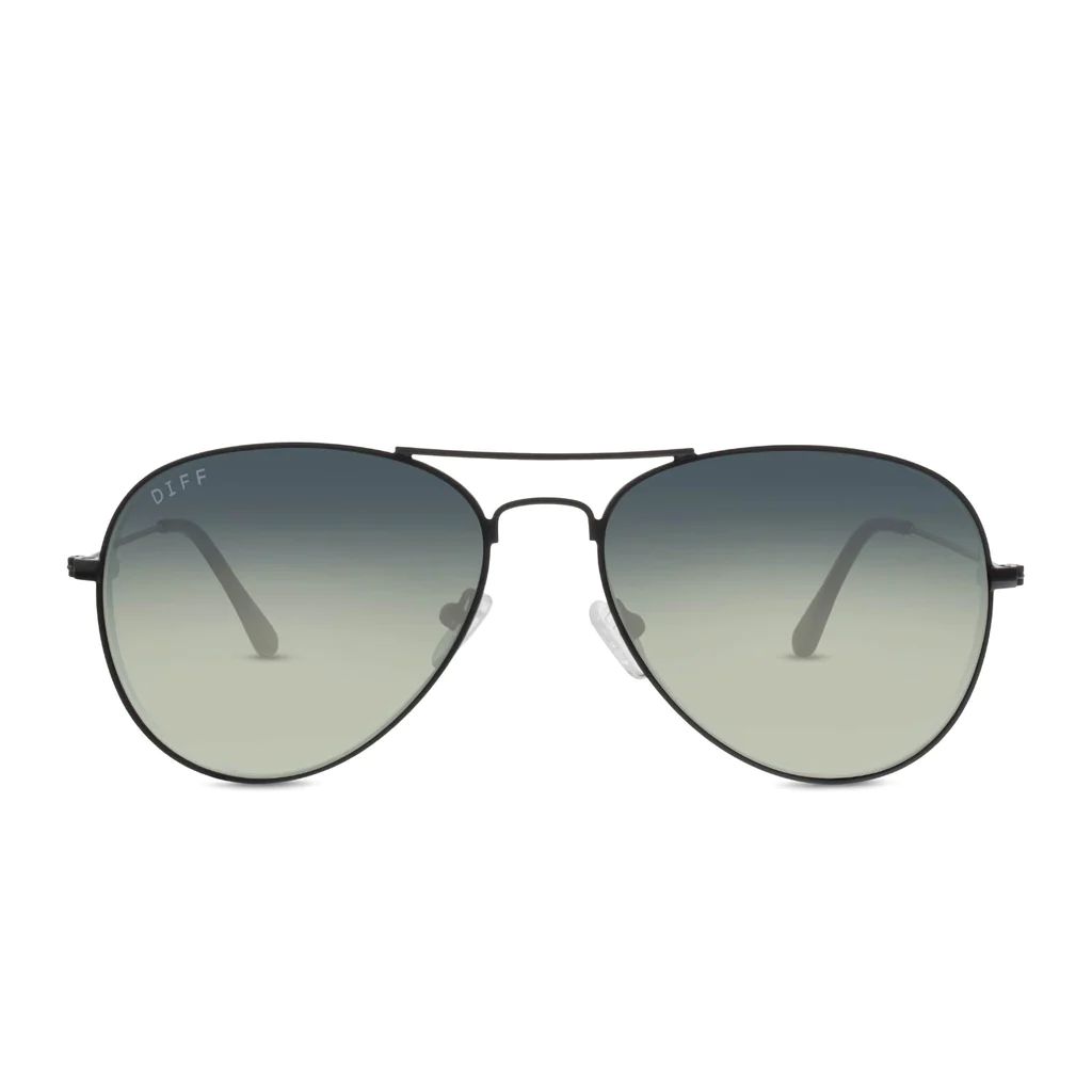 COLOR: black   grey gradient sunglasses | DIFF Eyewear