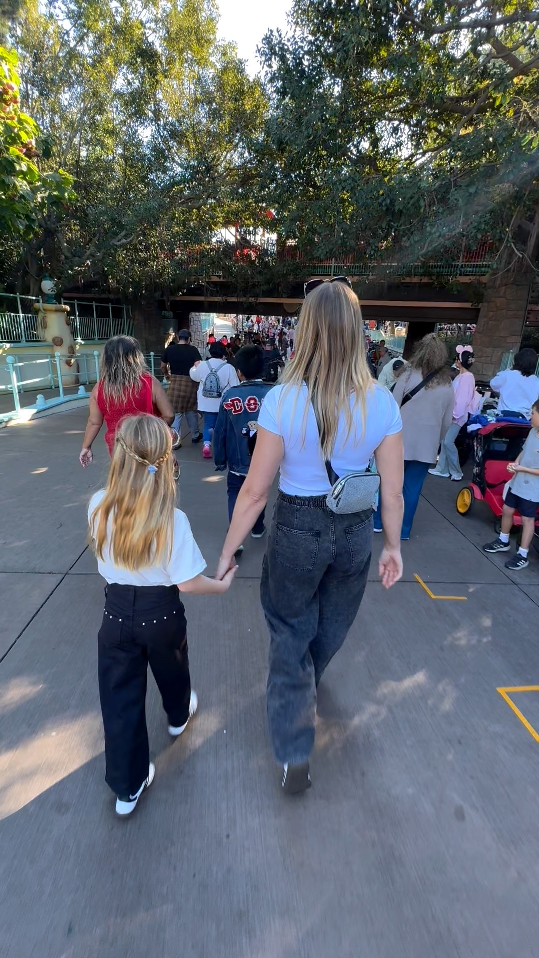 These studded girls jeans and baggy mom jeans from GAP factory are 🔥

#momstyle #mommyandme #travelstyle #activemom

#LTKmomlife #LTKFindsUnder50 #LTKKids