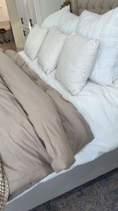 Amazon bedding that looks like pottery barn 
Comforter 

#LTKhome #LTKsalealert #LTKVideo