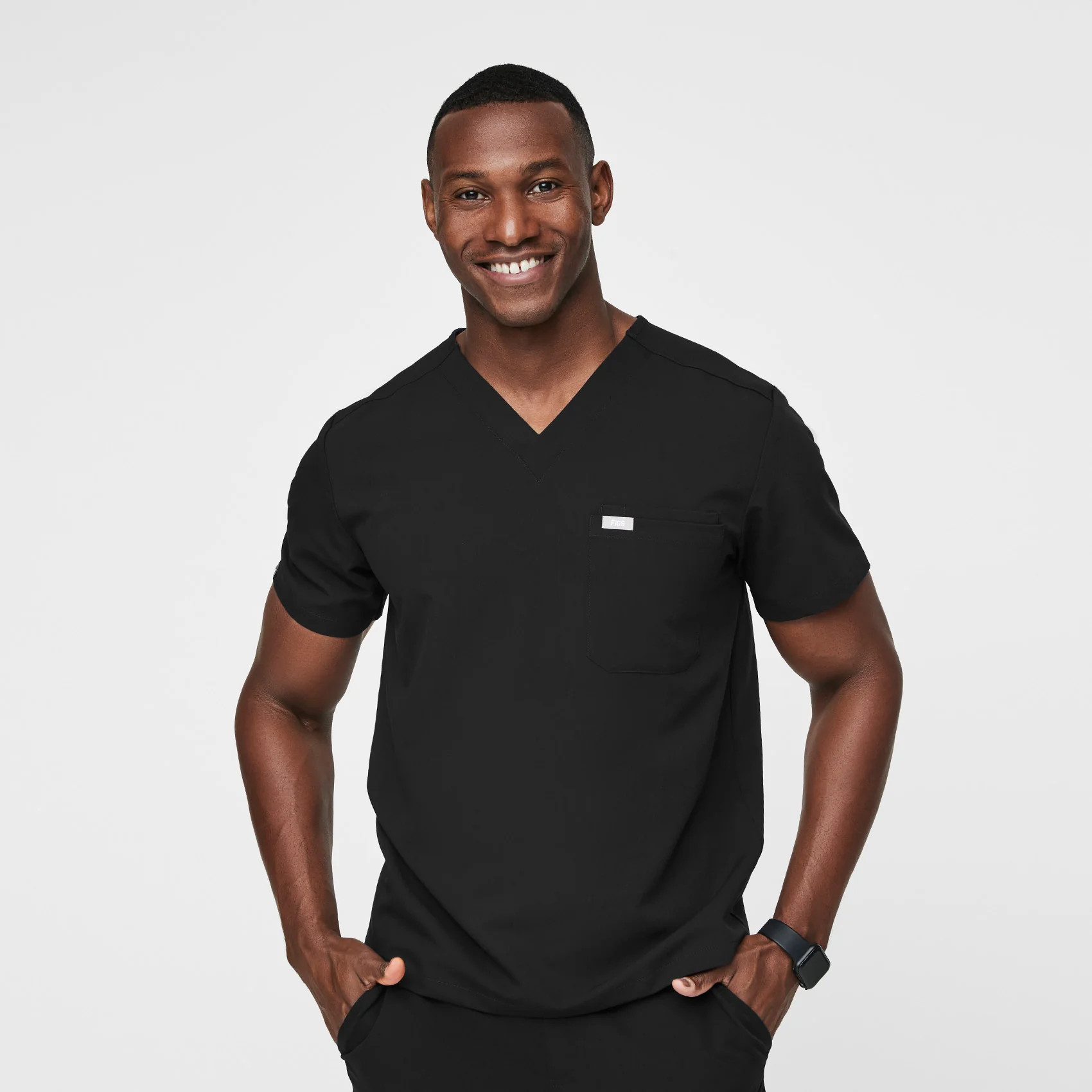 Men's Leon™ Three-Pocket Scrub Top - Black · FIGS | FIGS