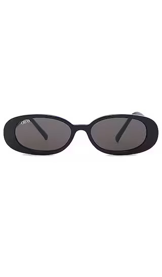 Gina Sunglasses in Black & Smoke | Revolve Clothing (Global)