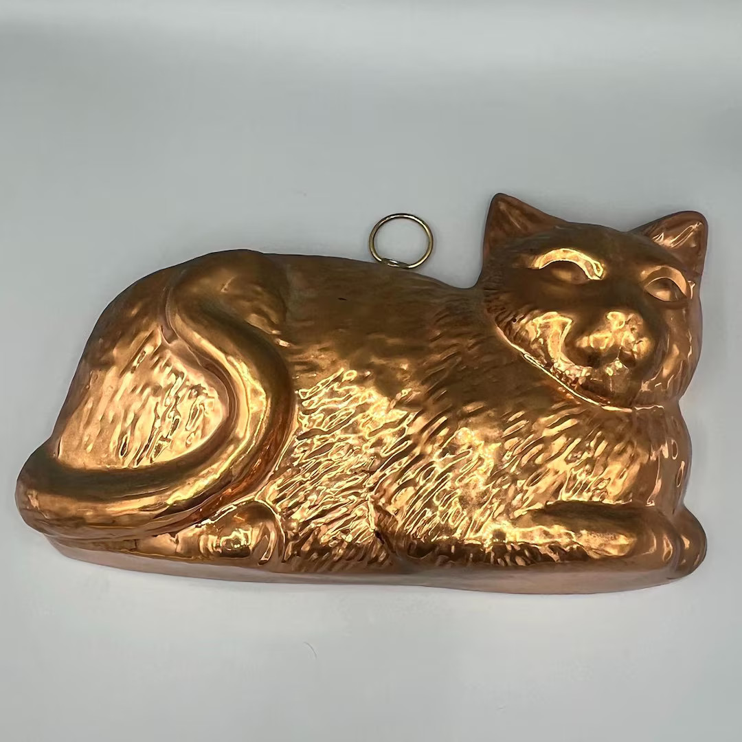 Large Copper Cat Mould, Cat Wall Hanging, Vintage, Made in Korea - Etsy | Etsy (US)