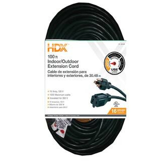 HDX 100 ft. 16/3 Indoor/Outdoor Extension Cord, Green AW62665 - The Home Depot | The Home Depot