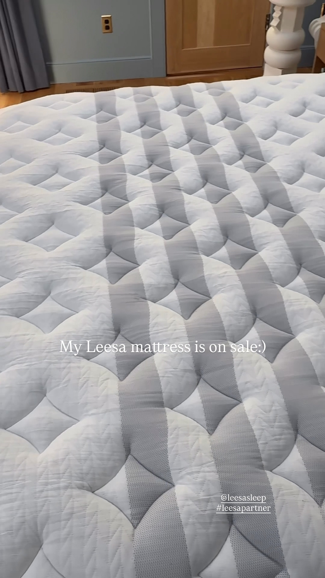 I know I talk about my Leesa mattress all the time but it’s because I LOVE IT SO MUCH. If you wanted to snag one during their cyber Monday sale but thought you missed it, don’t worry! They just extended their sale and you can still snag one for 25% off (plus you can save an extra $50 with code EMILY50). Linking my exact mattress below - I have the plush one and am obsessed with it. Happy mattress hunting! @leesasleep #leesapartner