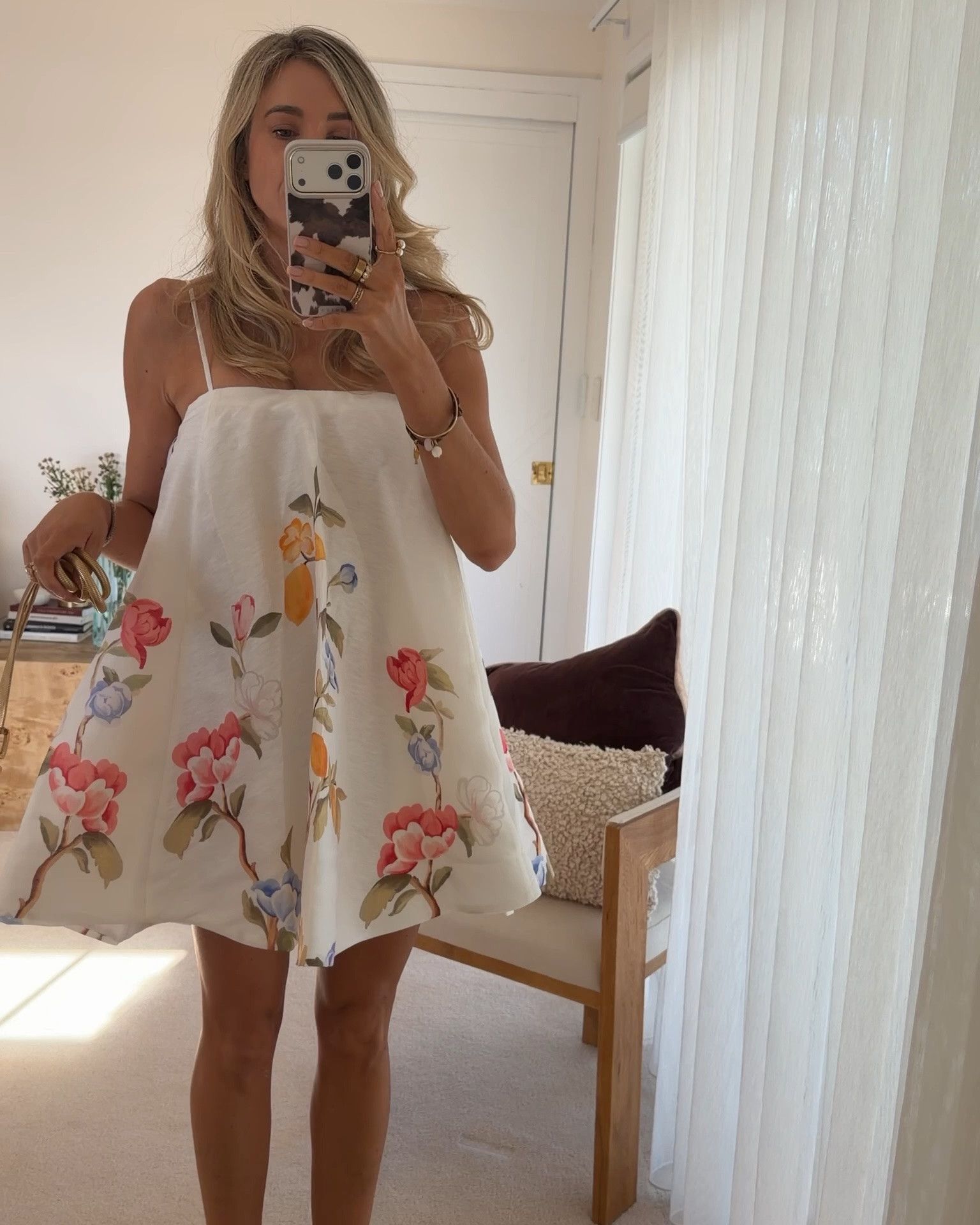 Styling one of my euro summer pieces 

Love this Leo Lin dress I’m in an 8