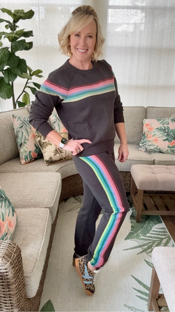 Proof that you can be comfortable and still feel put-together. This Marine Layer sweatsuit is an easy go-to, and I love adding my Gola leopard sneakers for a fun pop of pattern. Shop my look! 

#LTKPetite #LTKootd #LTKSeasonal