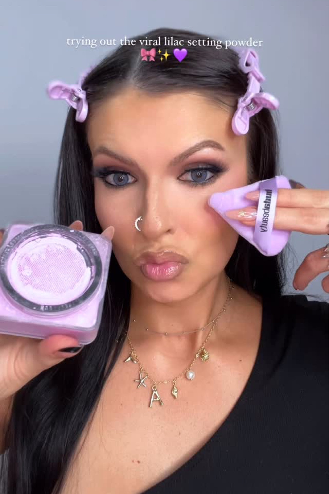 trying the viral lilac setting powder and it is a FLEX 💜✨

@hudabeauty easy bake setting powder in ube birthday cake 

Full review on TT, i might post it here, not sure yet 🙃.

#hudabeauty #settingpowder #makeup #baking #makeuptutorial #makeuphacks #hudabeautyube #makeupreview #makeupideas #makeuptips #makeuphacks #beautytips #wakeupandmakeup #viralmakeup #makeupvideos #makeuptransformation #hudabeautyeasybake #purplemakeup #pinkmakeup #longlastingmakeup #beauty #makeupinspo #newmakeup #makeupvideos #makeupinspo #makeuptrends