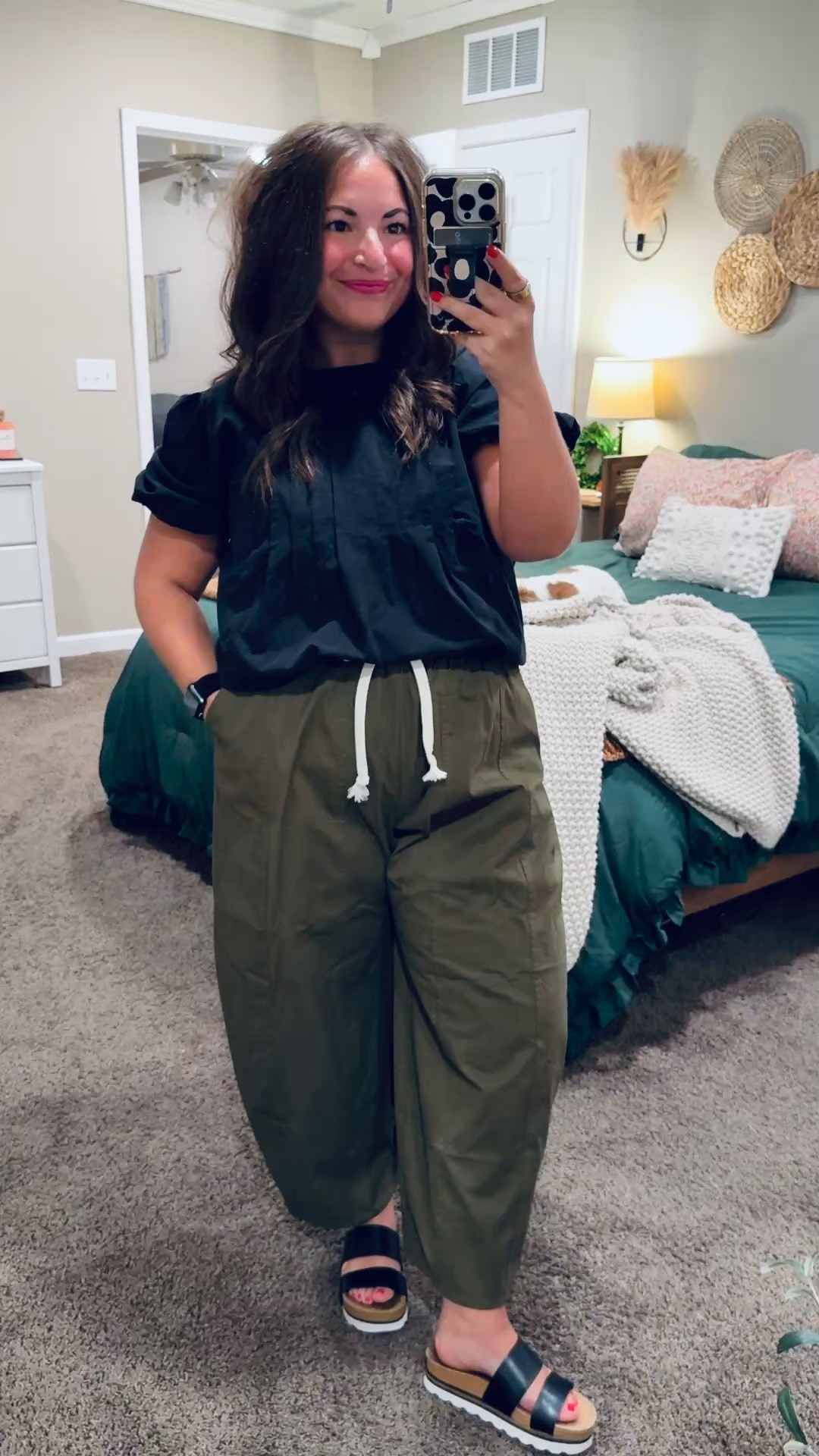 earth tones for spring just feel right 🤎 this amazon outfit is the perfect mix of comfy and put-together—easy for the classroom or everyday wear 🙌🏼✨

sandals: fit true to size // wearing a 5
pants: fit true to size // wearing a large
blouse: fits true to size // wearing a large 

 

#LTKootd #LTKMidsize #LTKWorkwear