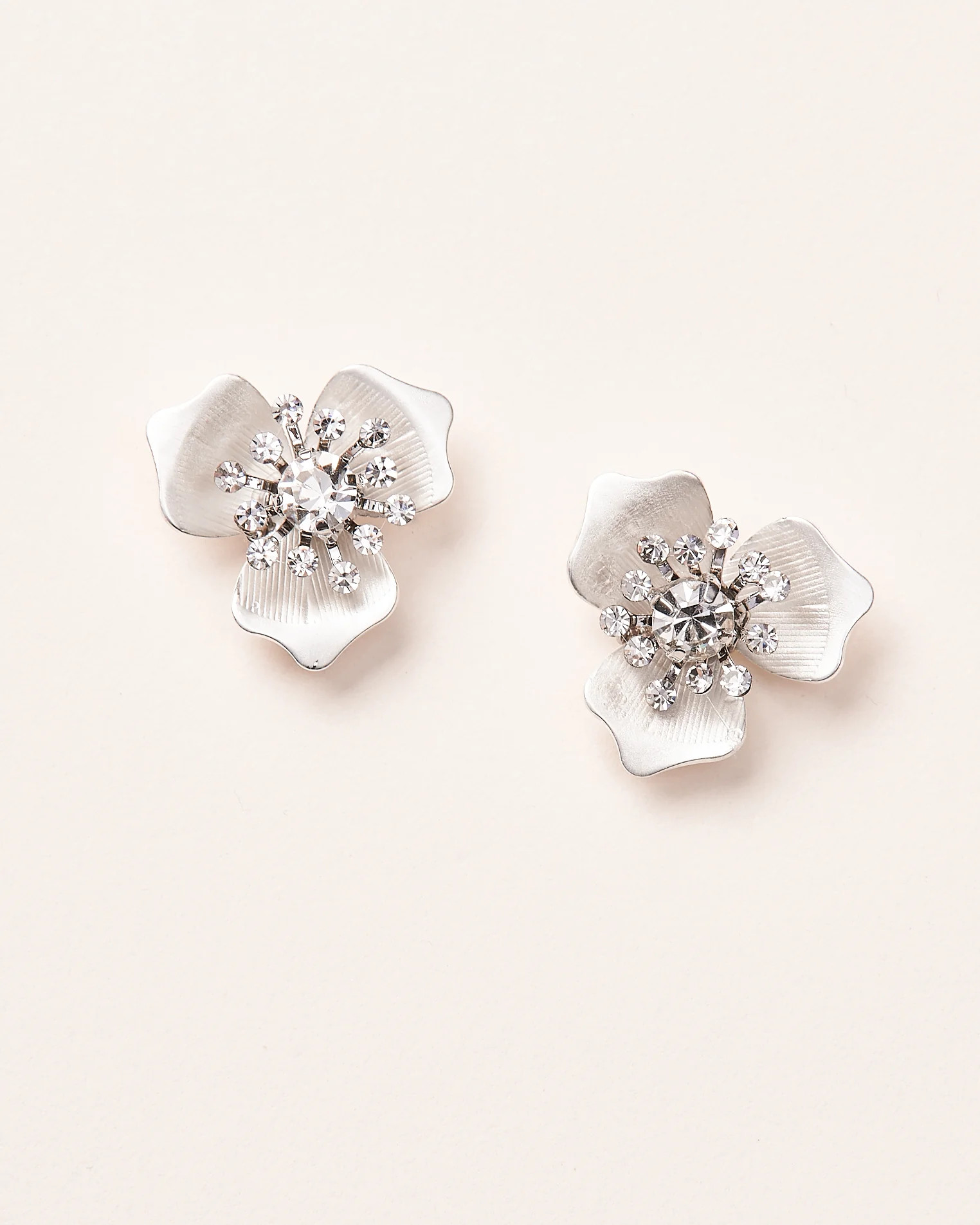 Kacie Floral Studs Silver | Dareth Colburn