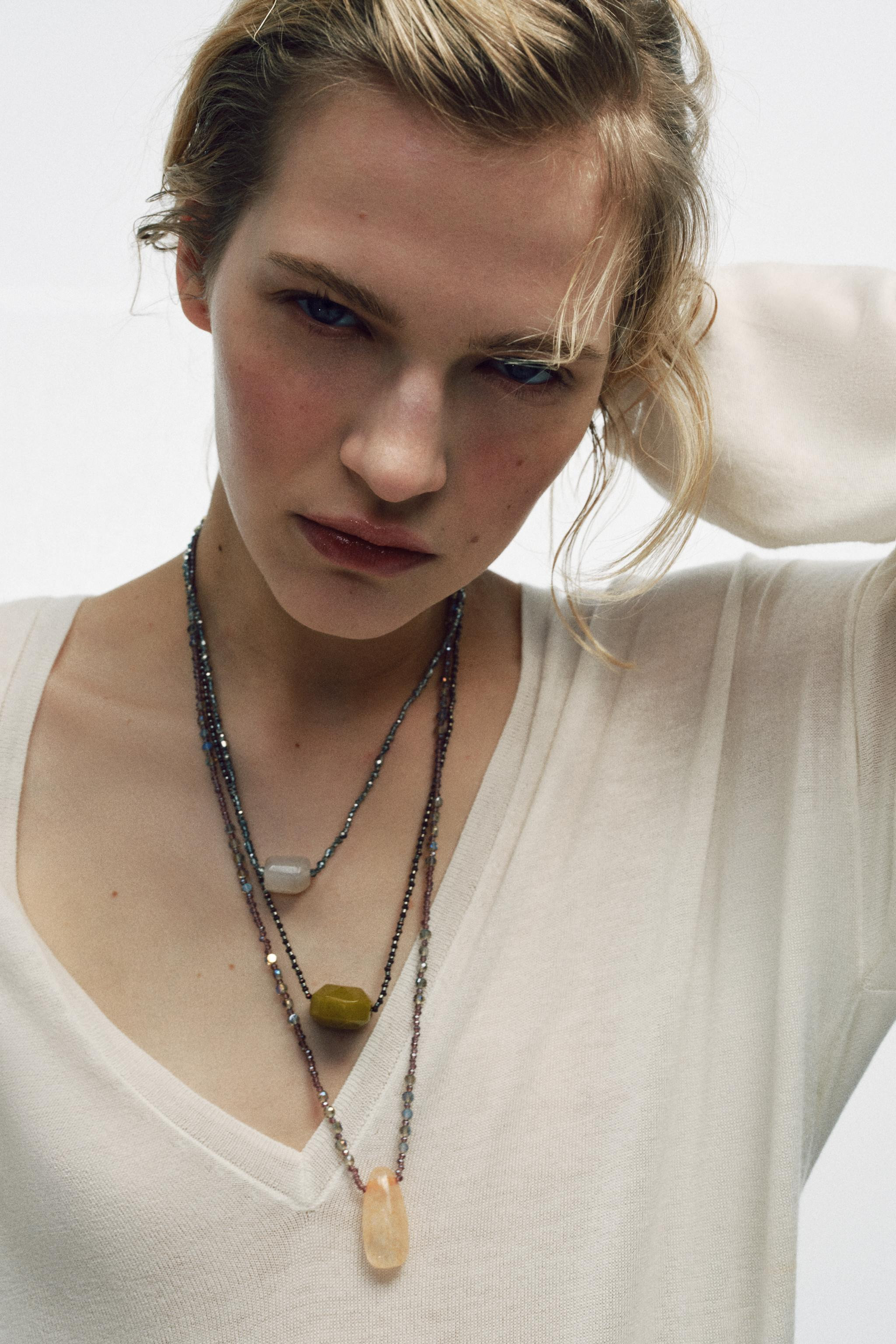 THREE-PACK OF BEADED STONE NECKLACES | Zara US
