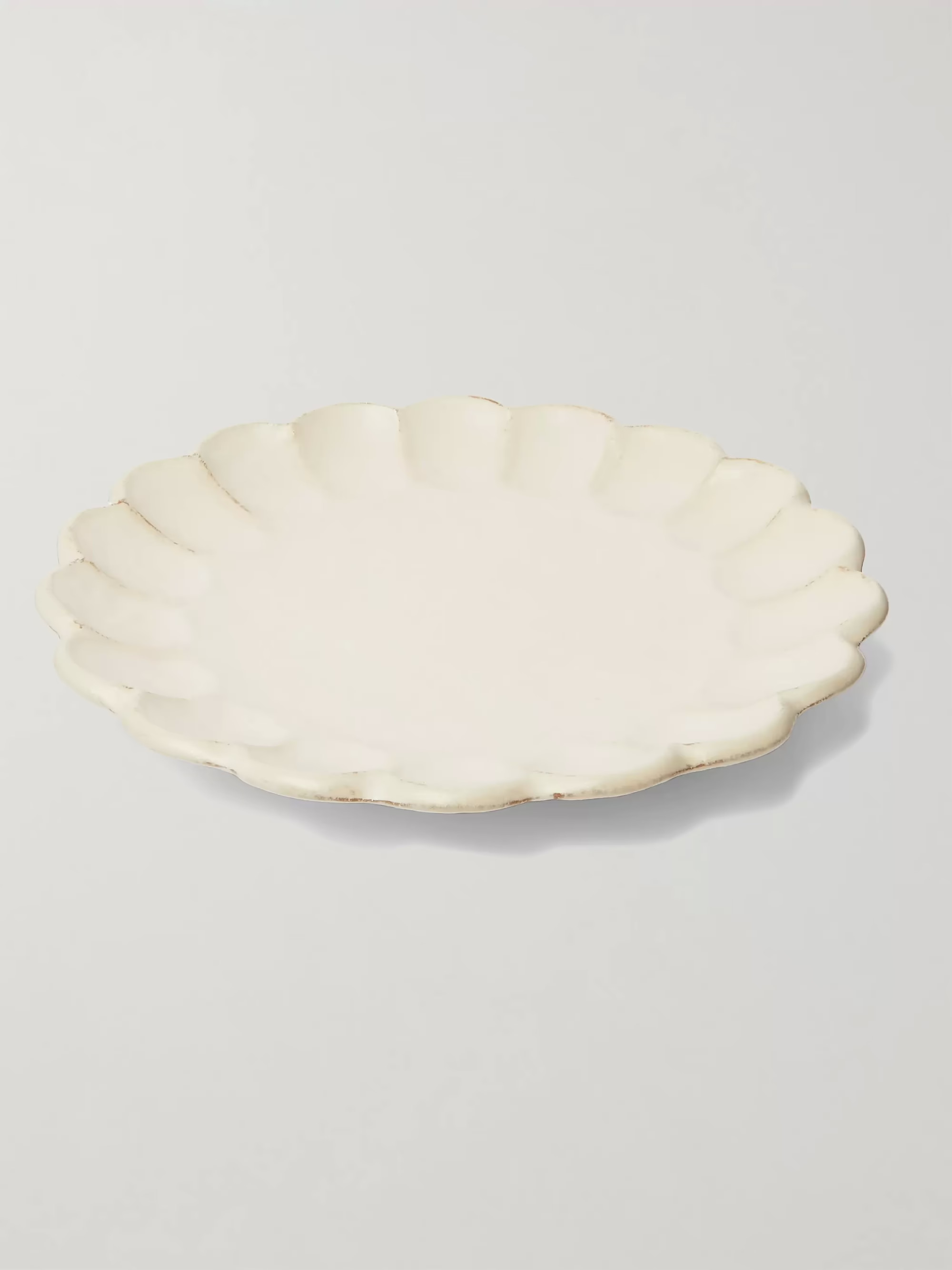 White + Kaneko Kohyo Rinka Flower Clay Plate | Roman & Williams Guild | MR PORTER | Mr Porter (US & CA)