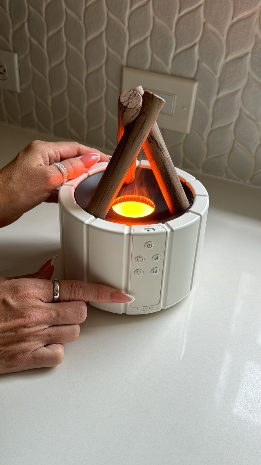 This Flame Fire Diffuser is perfect for cozy vibes. It looks like a mini bonfire, humidifies the room, and has a handy remote. I love using it to set the mood, and it’s also a great gift idea! #amazonfavorites  #homedesign #interiordecor #amazonfinds

