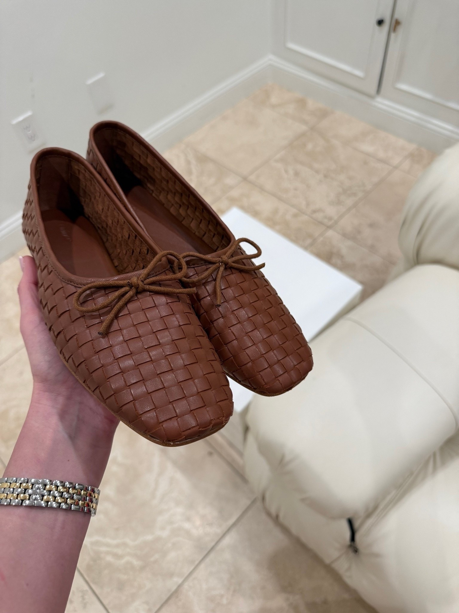How cute are these square toed woven flats?? Can’t get over them. Will be perfect for summer and transitioning into fall!