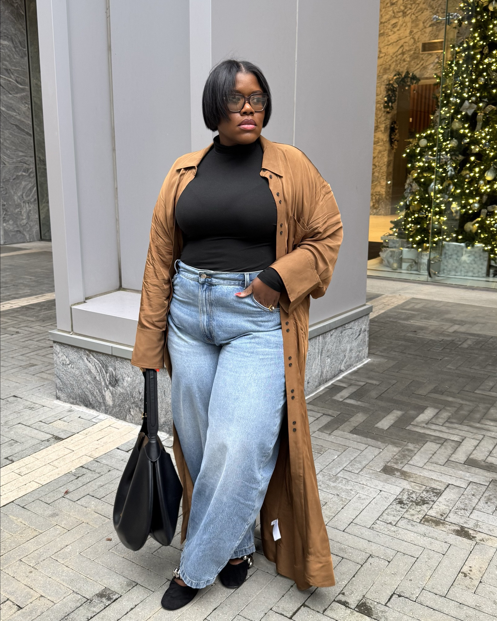 I love fall/winter for the layers! 

Got my dress in a 20 (sized up because it’s cinched in the waist)
Jeans 18


#LTKHoliday #LTKSeasonal #LTKPlusSize