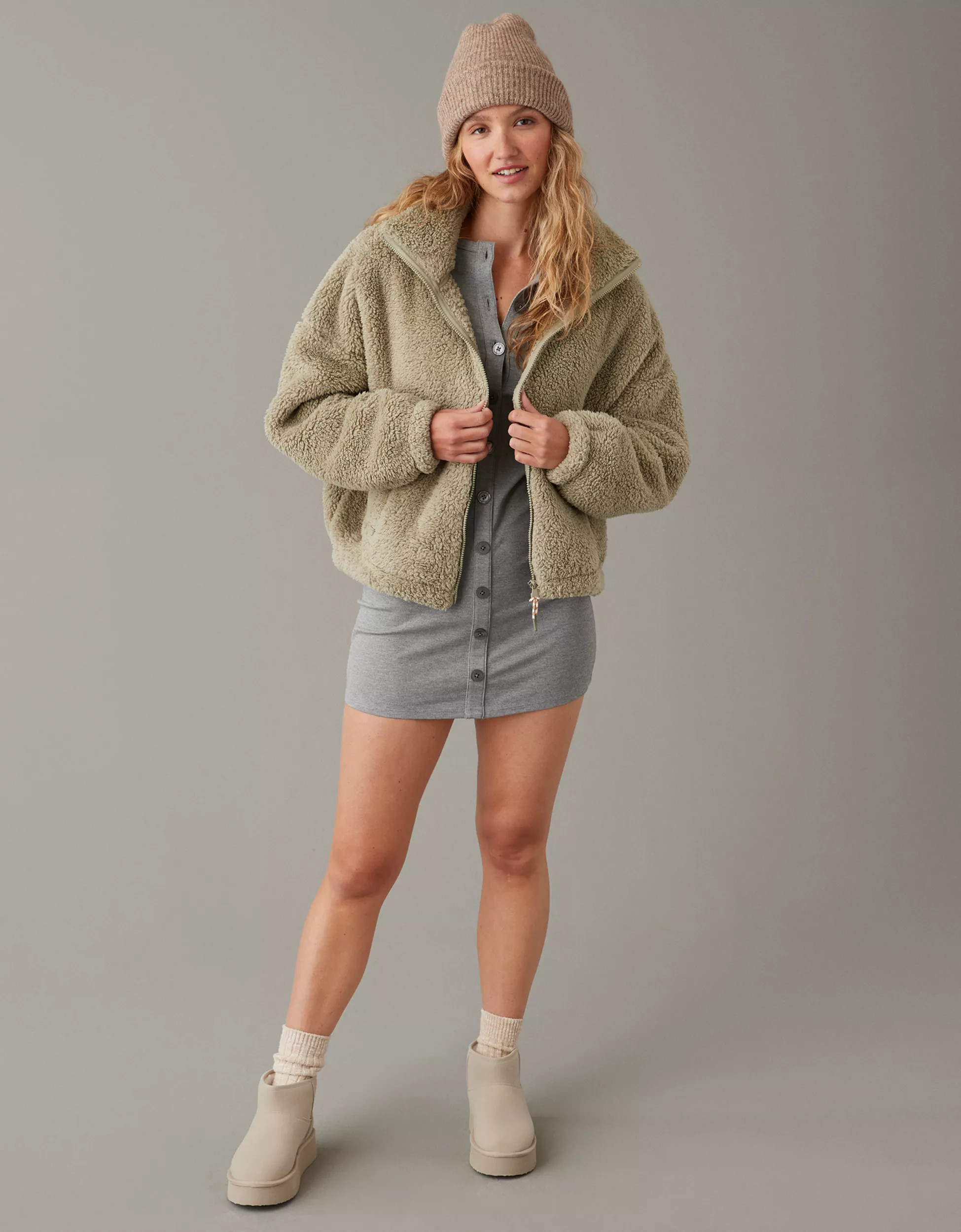 AE Zip-Up Bear Hug Sherpa Jacket | American Eagle Outfitters (US & CA)