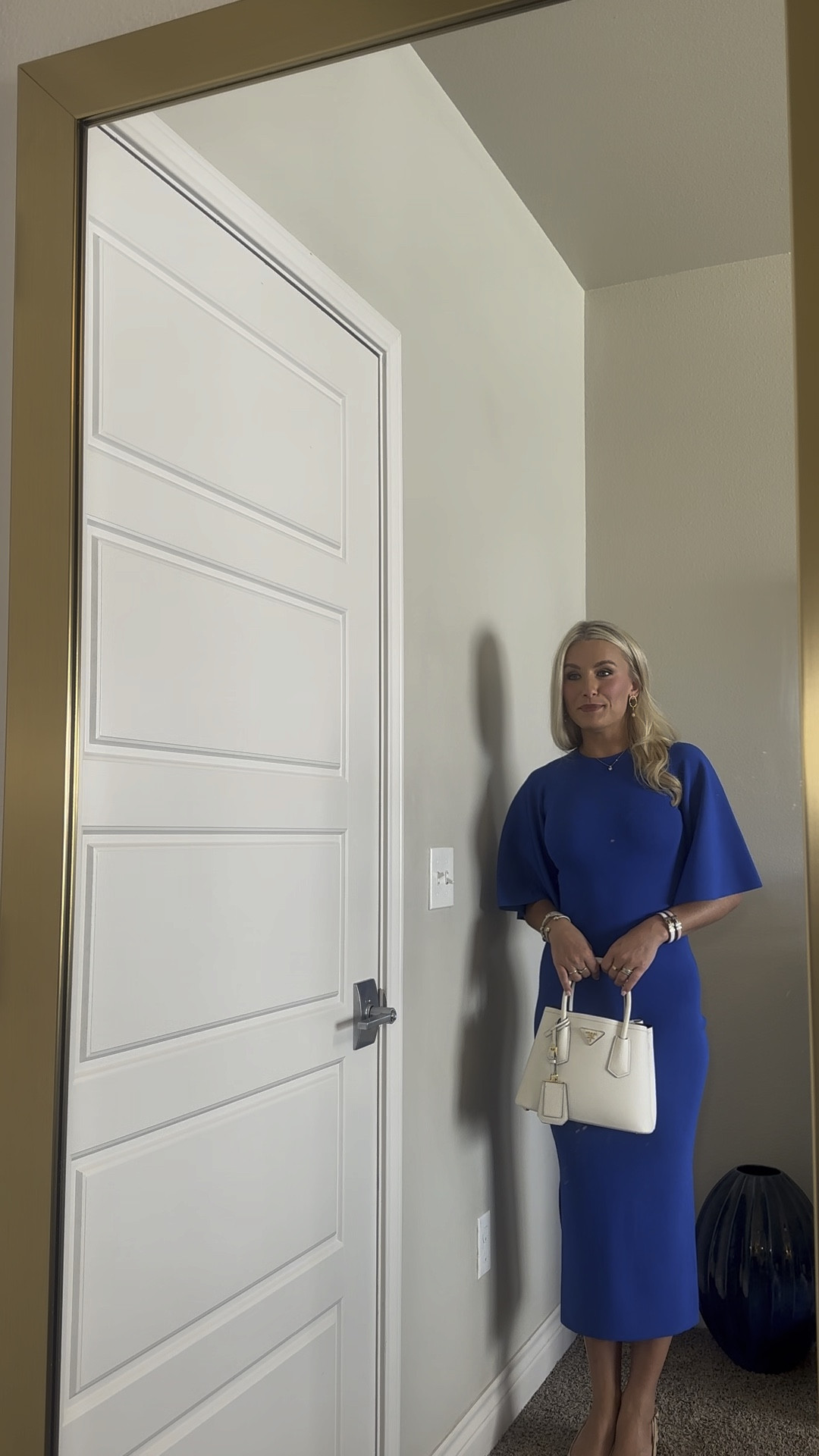 This Ted Baker dress is so flattering! It is also so transitional from summer to fall!☀️🍂💙

#LTKSeasonal #LTKWorkwear #LTKVideo
