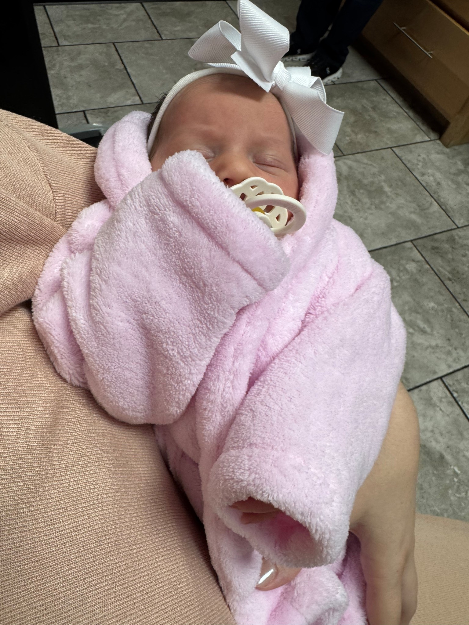 Baby robe for all Dr appts 

#LTKBaby #LTKmomlife #LTKdayinmylife