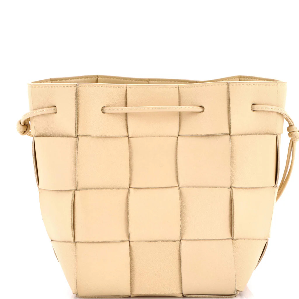 Cassette Bucket Bag Maxi Intrecciato Leather Small | Rebag