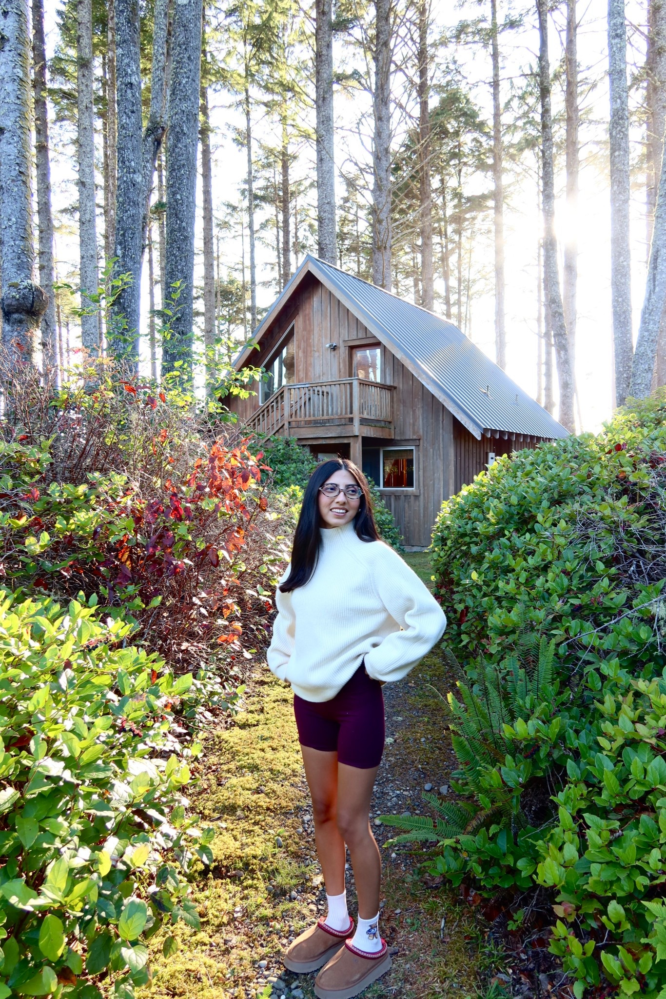 early fall outfit, Ugg slippers, glassess