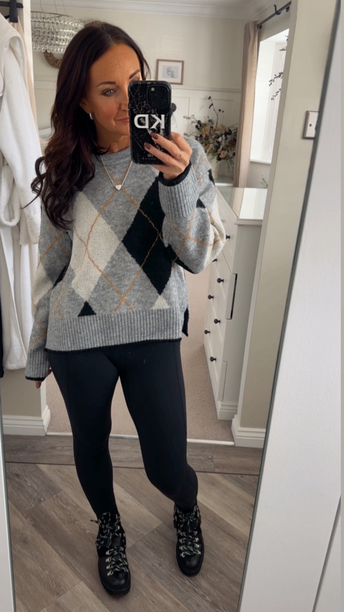 Perfect Autumn sweater 


#LTKwinter #LTKworkwear #LTKautumn
