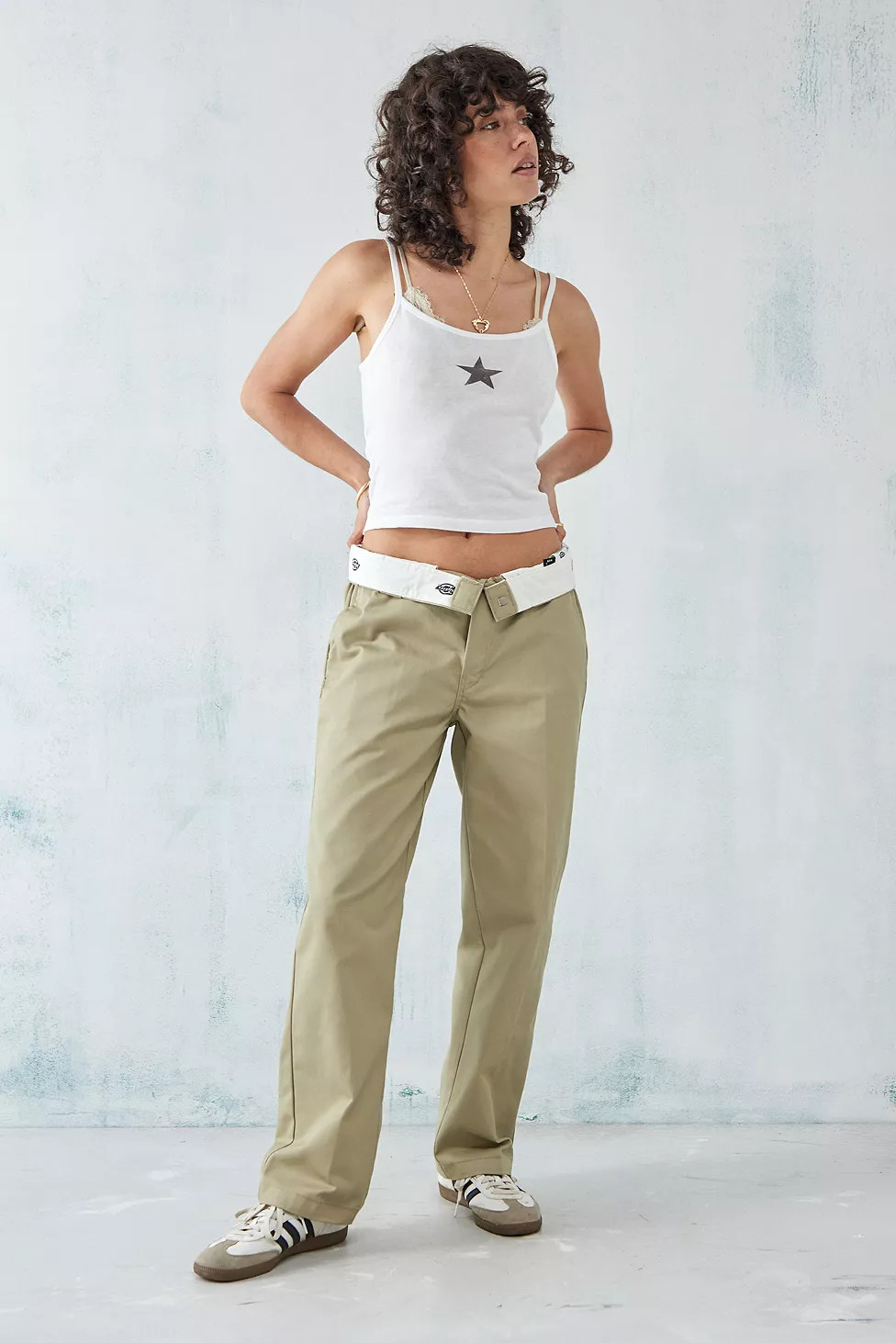Dickies Elizaville Khaki Workwear Trousers | Urban Outfitters (EU)