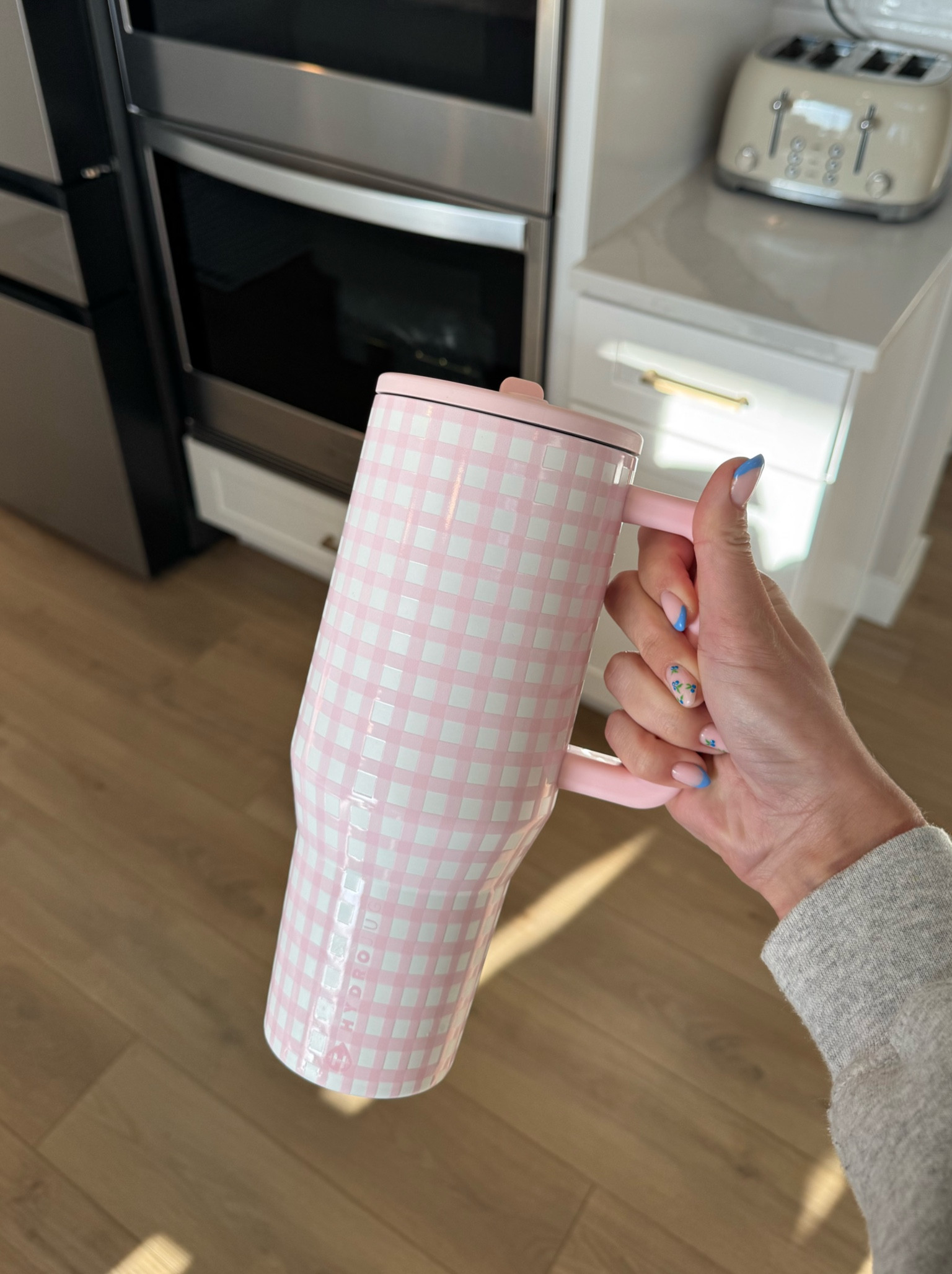 Pink gingham Hydrojug!!💓