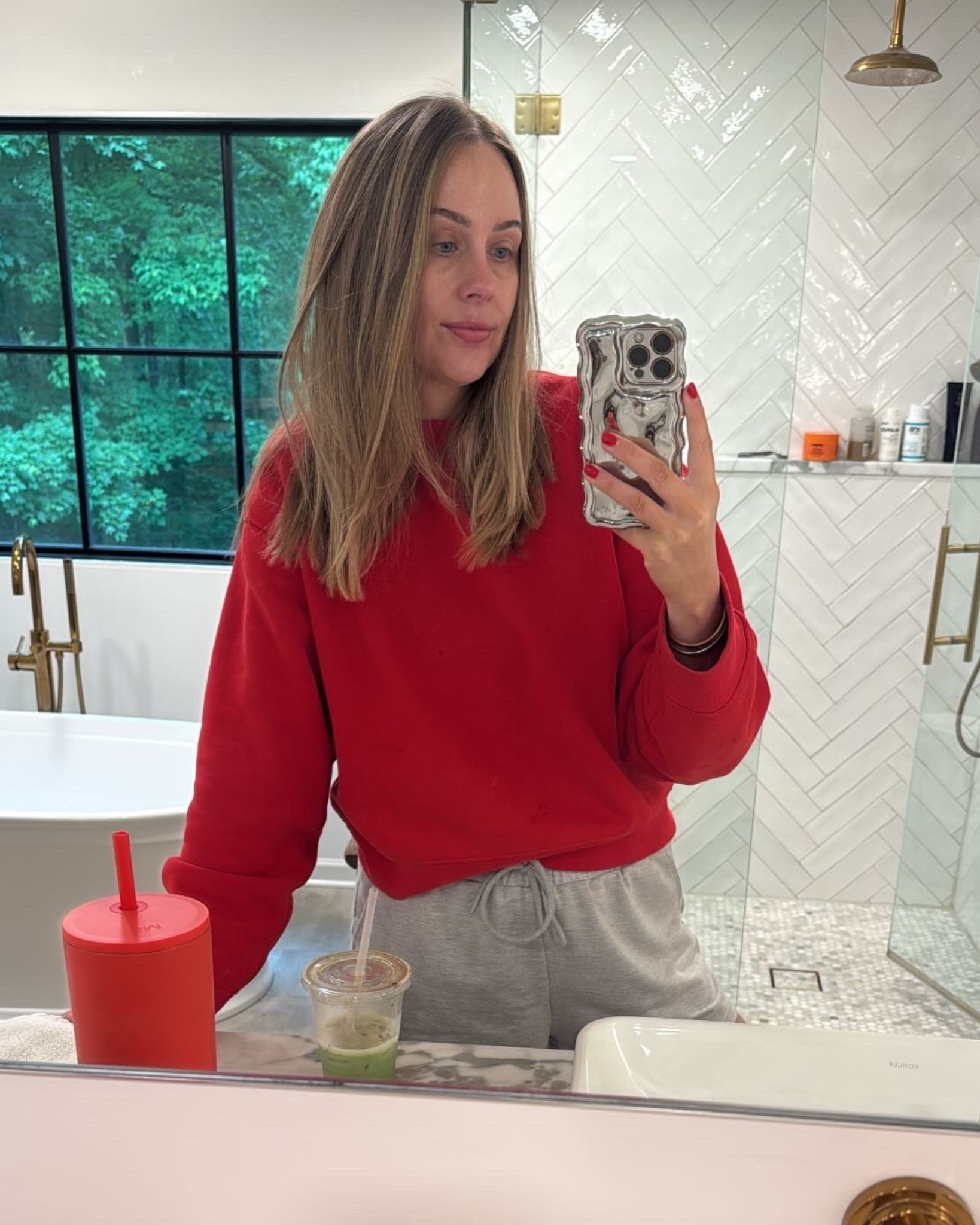 Fashion Jackson, red sweatshirt (small) @lululemon 

#LTKmorningroutine #LTKOver40