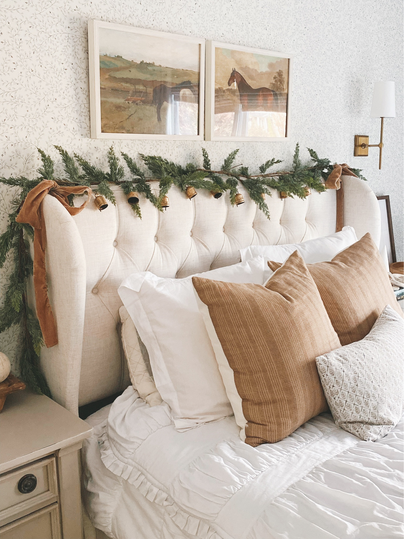 Faux garland, Amazon garland, girls holiday bedroom decor, girls bedroom inspo, cedar garland

#LTKHoliday #LTKSeasonal #LTKHome