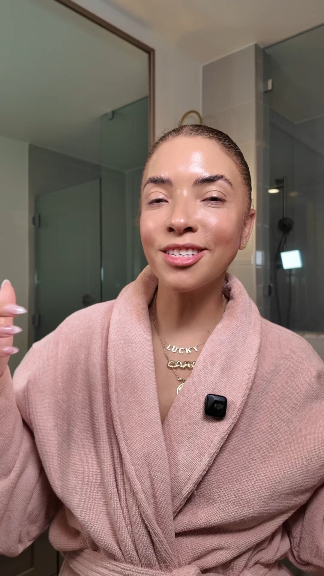 Glowy skin pics that I actually finish ❤️

#LTKstorytime #LTKBeauty #LTKselfcare