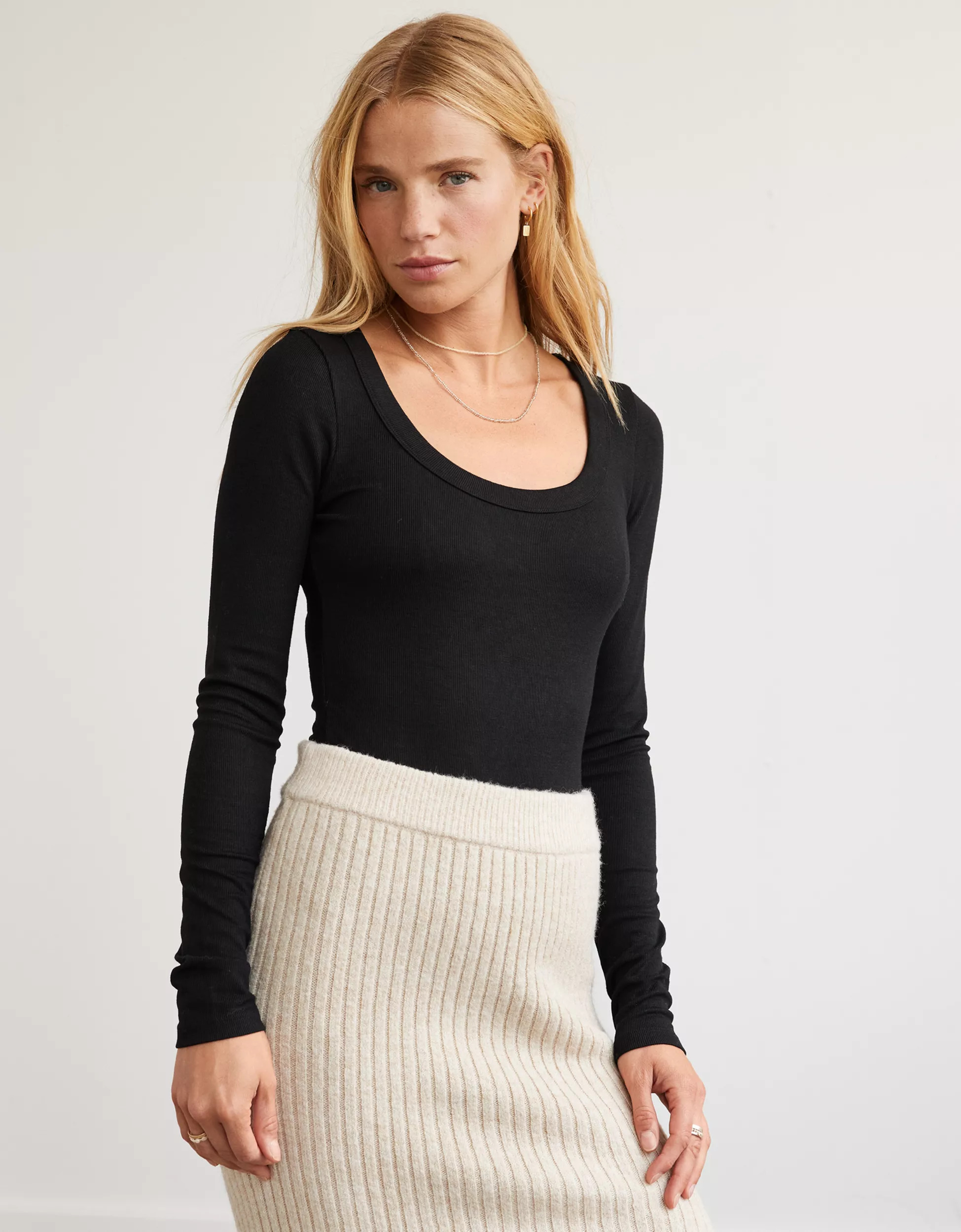 AE Long-Sleeve Scoop Bodysuit | American Eagle Outfitters (US & CA)