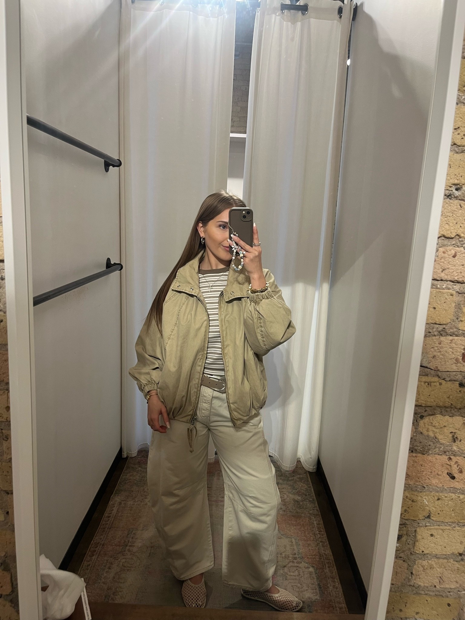 outfit of the day 🤍

#LTKMidsize #LTKootd #LTKgrwm