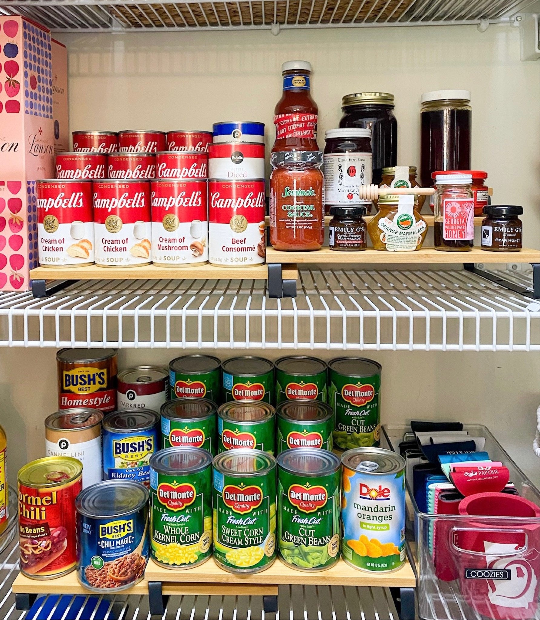 Okay, we've gotta show you this one. We're crushing on this new product we just found. 😍😍

It's a 3 Tier Expandable Shelf Set and it matches the hyacinth + black label combination perfectly. 

We all have canned goods and spices in our pantries, so we might as well make them good. 

In our latest pantry remodel we decided to set this expandable rack up as the front and center show piece and it definitely attracts all of the attention when you walk in the room. 