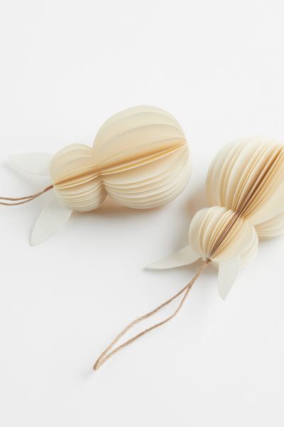 2-pack Paper Easter Decorations | H&M (US + CA)