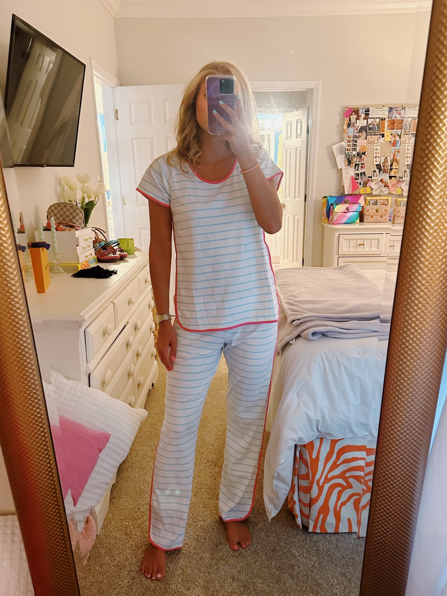 LAKE PJS 

#LTKkids #LTKGiftGuide #LTKunder100