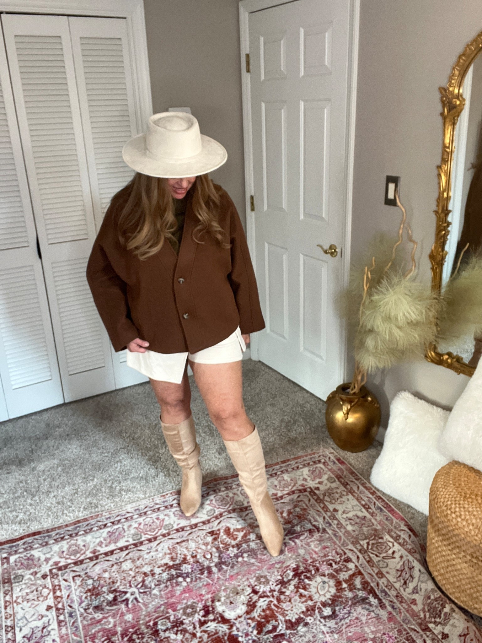 Suede boots and skort edition.

#LTKdayinmylife #LTKgrwm #LTKootd