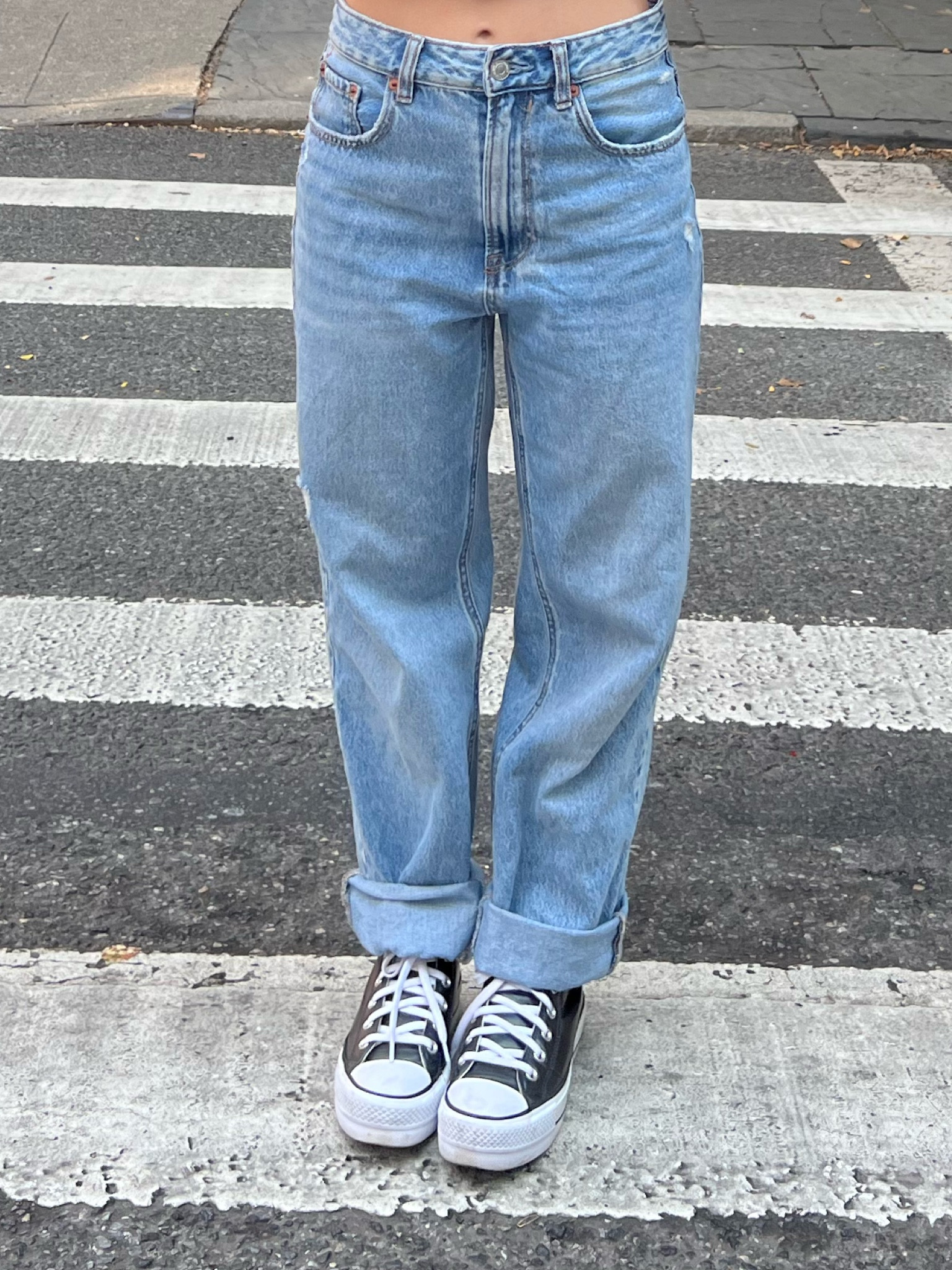 THE BEST BAGGY LOW RISE FOR A SHORT GIRL #

#LTKunder100 #LTKstyletip #LTKSeasonal