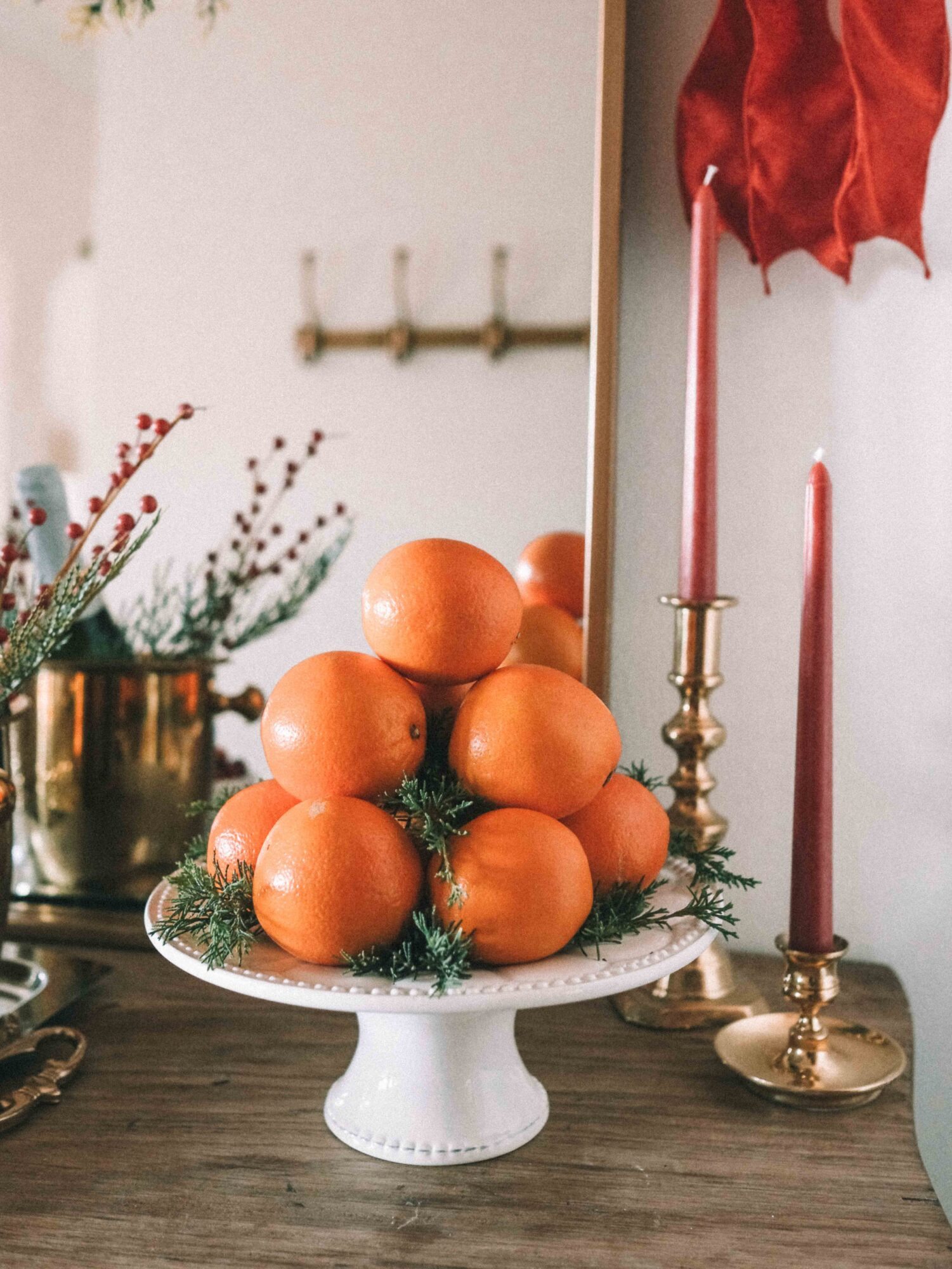 Use fruit to add a natural pop of color to your festive holiday decor! Plus, it's functional. You can always grab a piece for a snack, or use it as a drink garnish when you're hosting guests. 

 #LTKHoliday #LTKSeasonal #LTKHome