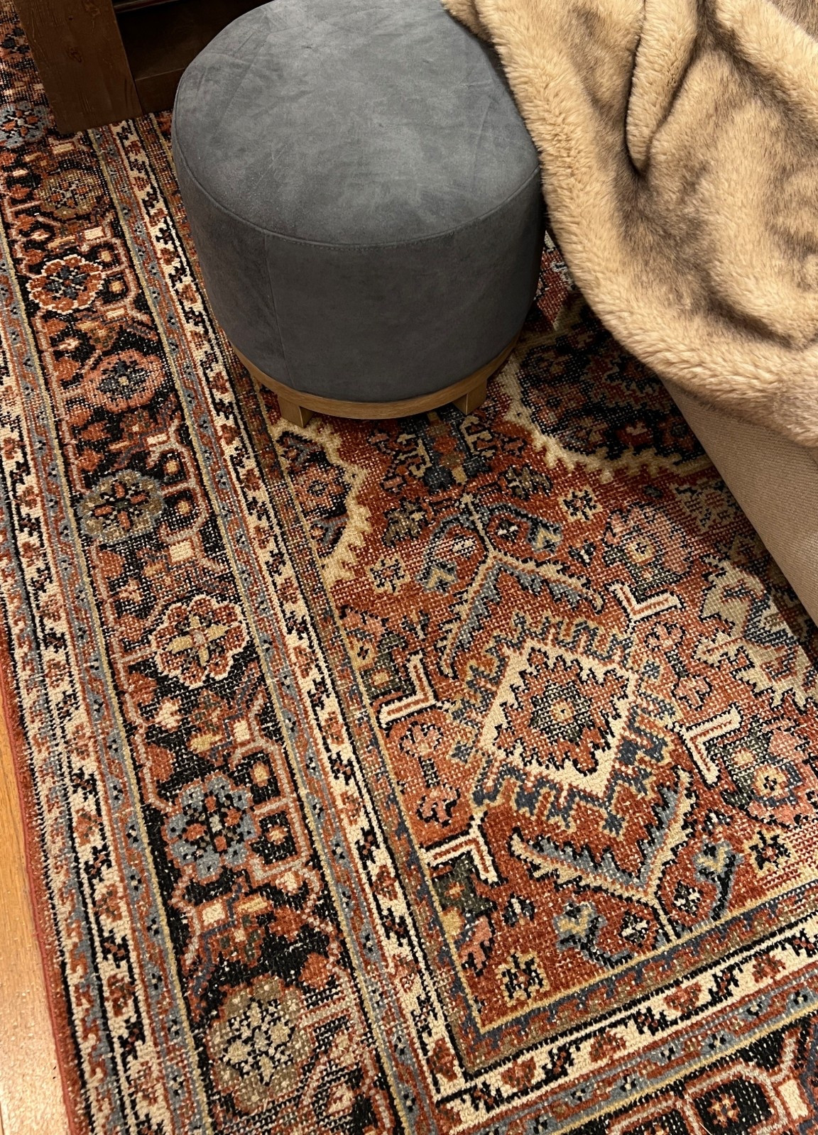 Rug I am obsessing over. 