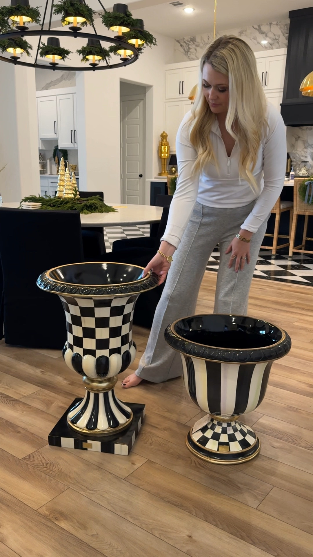 Use BROADMOORHOUSE20 for 20% off! Hurry!! wont last long!!

#LTKGiftGuide #LTKHoliday #LTKVideo