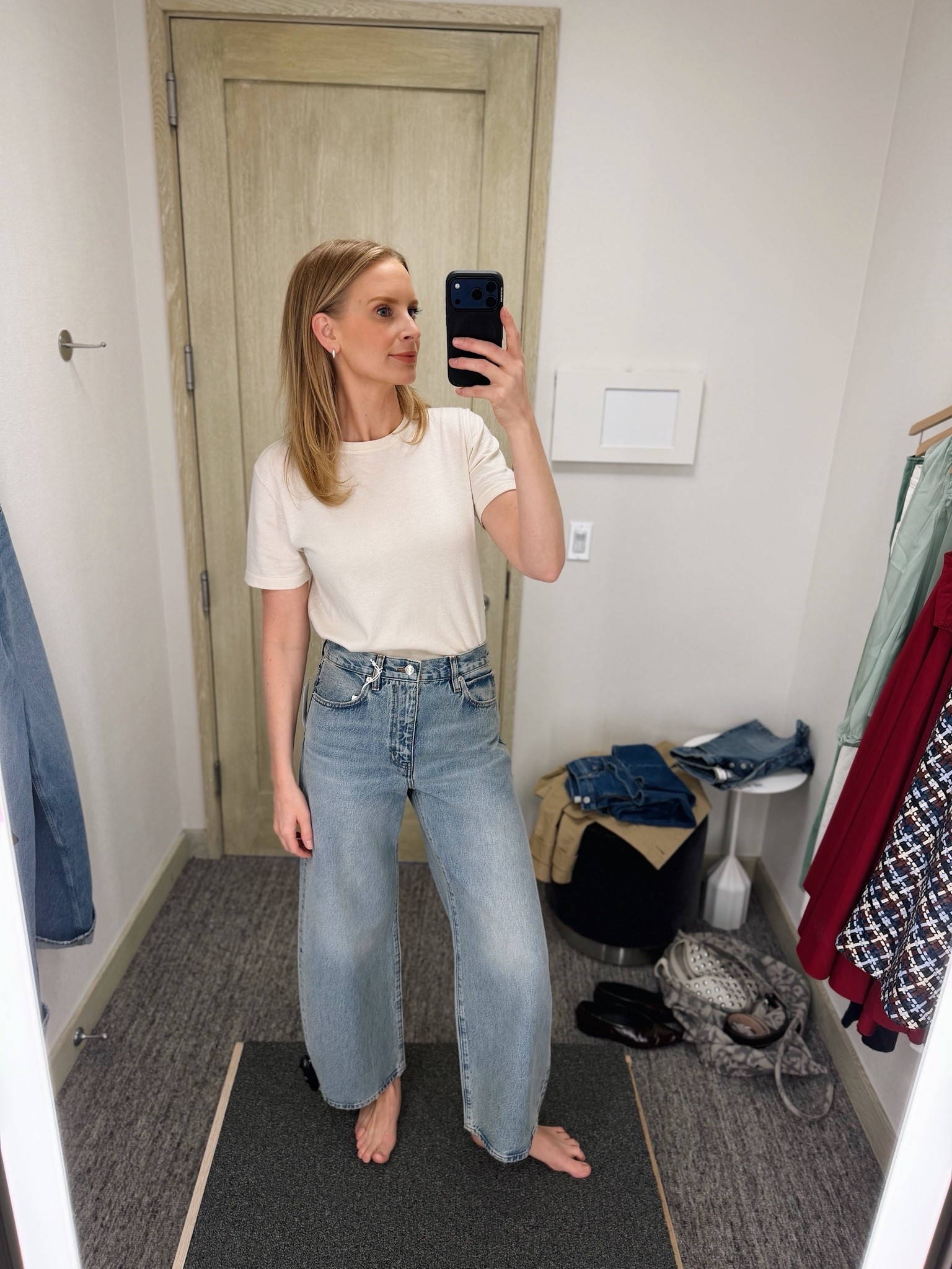 Adore the cut of these jeans! Wearing the 26 here, but ordered the 25 to try as these were just a tad loose.