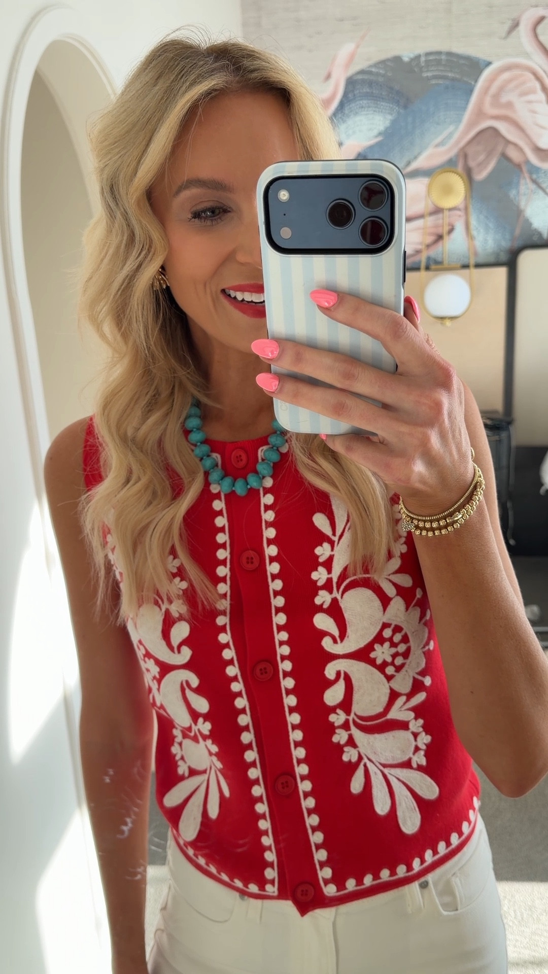 The @shopavara summer collection is here!! Use code AMYANN15 for a discount on everything!! 